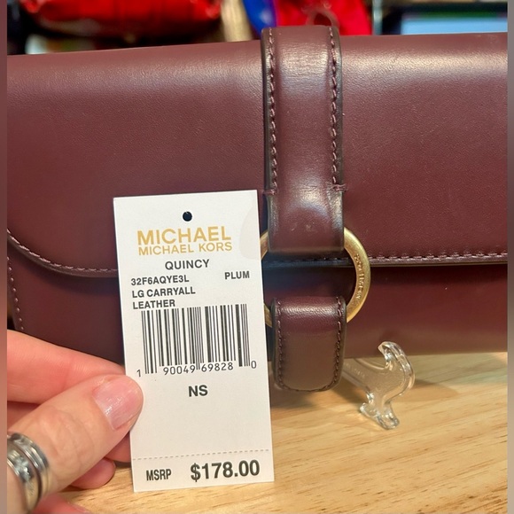 SET Michael Kors Plum Quincy Hobo Tote w/ Matching Long Wallet & Dust Bag w tags - Picture 13 of 15